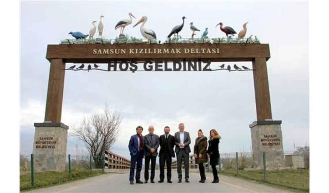 yabanci-heyet-kus-cennetine-hayran-kaldi