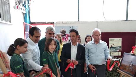 Ada'nın Sergisine Büyük İlgi